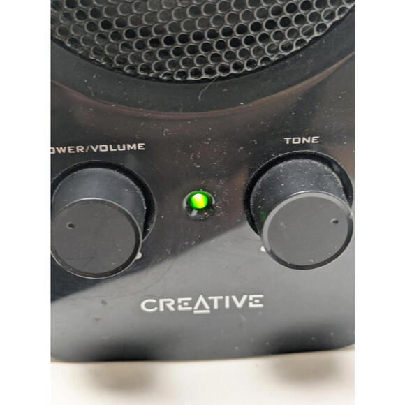Creative Inspire T10 - Stereo Multimedia Wired Speakers + Cables - Picture 5 of 5